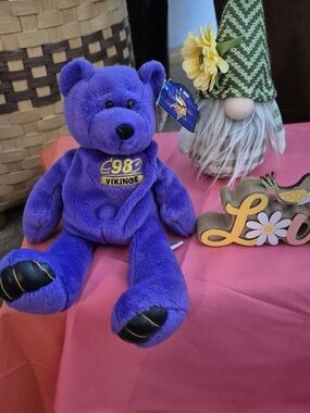 RANDY MOSS '98 Vikings Plush Collectible Bear -purple